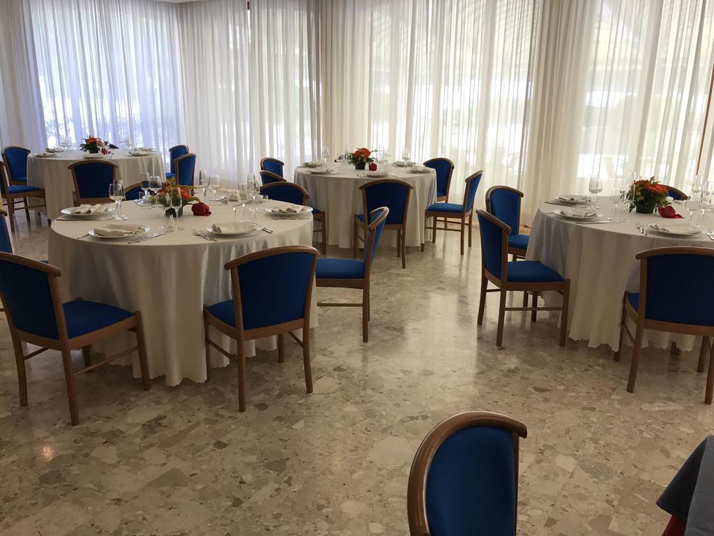Hotel Terme Di San Vittore ジェンガ エクステリア 写真